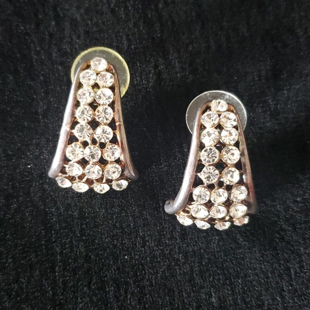 Bejeweled Dazzling White Rhinestone Silvertone Stud Earrings